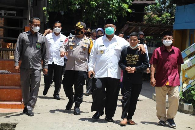 PJ Bupati PALI Kunjungi  Kampung Inggris Tempirai