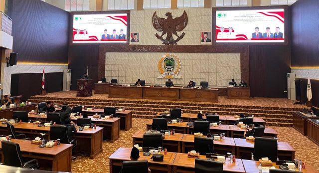 DPRD PALI Bahas Raperda APBD 2026, Sejumlah Fraksi Tekankan Kemandirian Fiskal