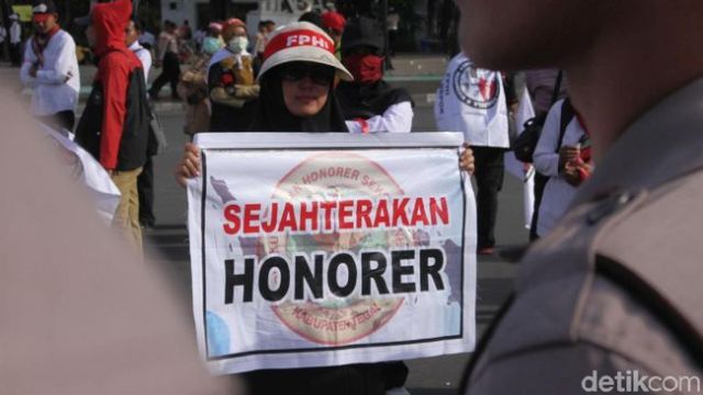 Honorer Bakal dihapus & diganti Outsourcing, Segini Gajinya..