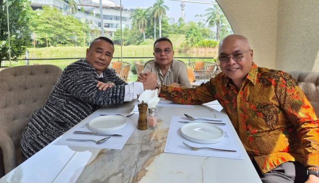Sufmi Dasco Pertemukan Hotman Paris  dan Ketum PWI di Tengah Polemik Laporan Penghinaan Wartawan