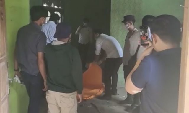 Masih Misteri. Pria Ditemukan Tewas Membusuk di Rumah Kosong di Simpang Raja PALI