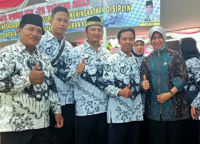 Bupati Muara Enim Pimpin Upacara Peringatan HUT PGRI ke-72