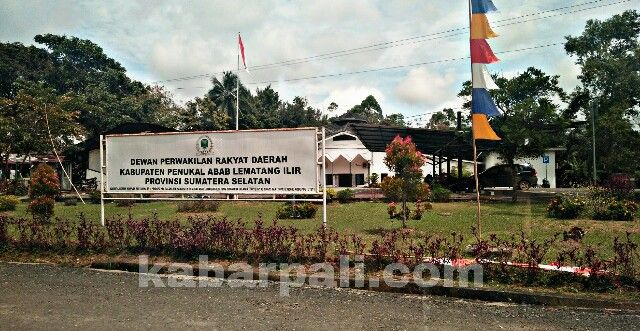 Sibuk Kampanye Pilgub, Dewan diharap Tidak Lupa Fungsinya