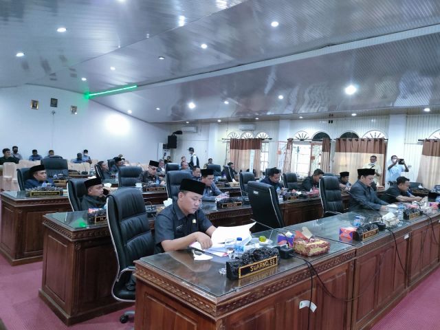 Gelar Paripurna, DPRD PALI Sahkan Alat Kelengkapan Dewan