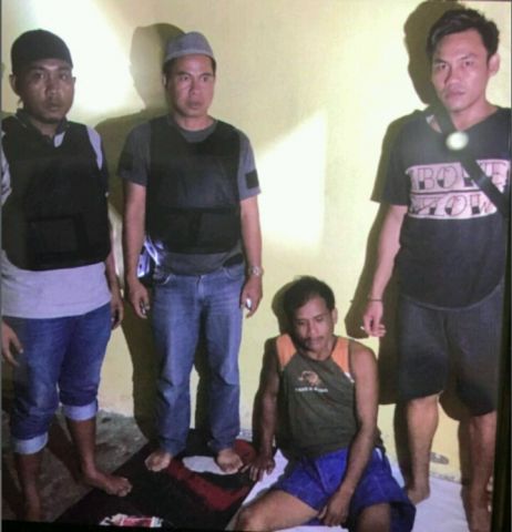 Sembunyi di Kamar Mandi, Akhirnya Akbar Tanjung Berhasil diringkus