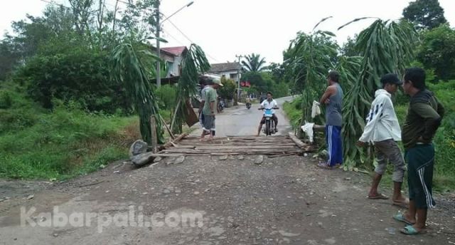 Dewan Provinsi Pastikan Pekan ini Gorong-gorong Amblas di Pantadewa diperbaiki