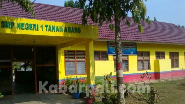 100% Siswa SMPN I Tanah Abang Lulus UNBK, Kejujuran Meningkat