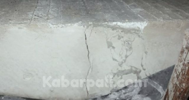 Baru dikerjakan, Jalan Cor Beton Rp2,4 Miliar Sudah Retak-Retak