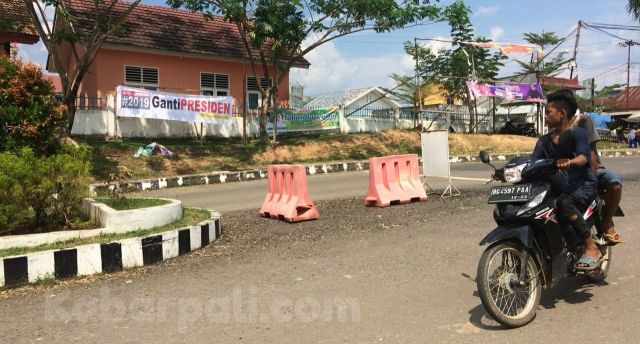Spanduk #2019GantiPresiden Mulai Bertebaran di PALI