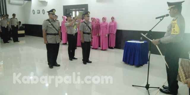 Polsek Penukal Abab Berganti Komandan