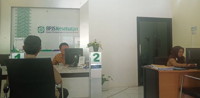 Nunggak BPJS Kesehatan? WAJIB BAYAR, Walau Tak Mampu!