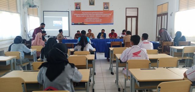 183 Peserta Didik SMK N I Penukal Ikuti Uji Sertifikasi