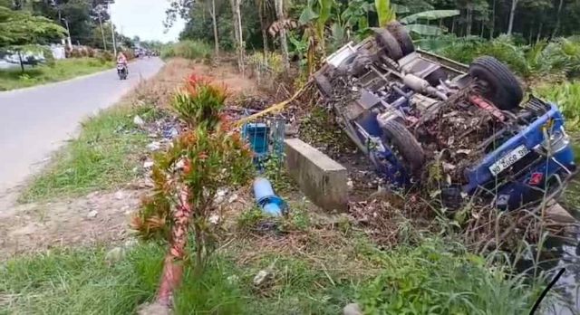 Mobil Tangki 8000 Liter 
