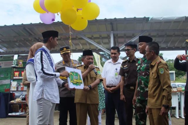 Wabup Buka Festival Pasar Ramadhan Kabupaten PALI