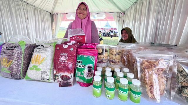 Kisah Petani Binaan Pertamina Pendopo : Dulu dicemo’oh, Kini ditiru