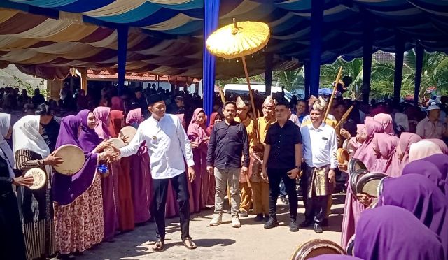 Sedekah Dusun Marga Abab: Bupati PALI Terima Gelar Adat 
