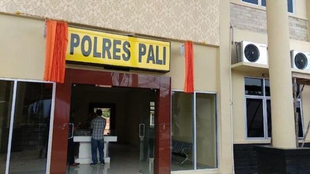Surati Kapolres, Masyarakat Desak Aparat Tindak Tegas Oknum Kades Asusila