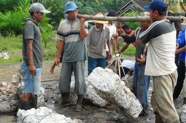 Harga Getah Naik, Petani Pun Sumringah